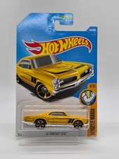 2017 Hot Wheels ’67 Pontiac GTO Muscle Mania Yellow 8/10 #359/365
