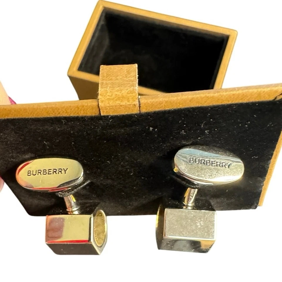 Gemelos Burberry Bolt nuevos con etiquetas en paladio/latón oscuro Foto 2 de 4