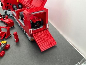 LEGO 2005 Scuderia Ferrari Truck - Set 8654