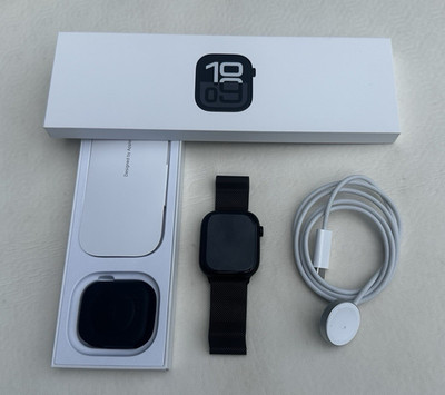 Apple Watch 46 mm Schwarz, Aluminiumarmband, iOS Apple, Ladekabel, OVP