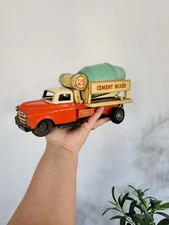 Vintage 1950s MT Modern Battery Operated Cement Mixer Made in Japan