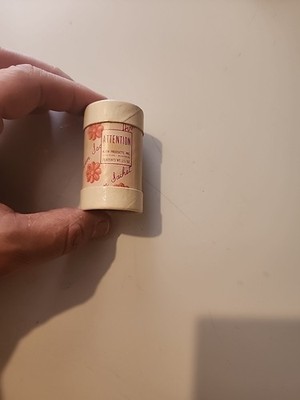 Avon Attention Sachet Powder Full