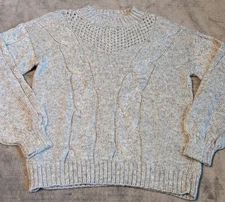 LC Lauren Conrad Light Gray & Silver Cable Knit Fall Sweater Womens Small