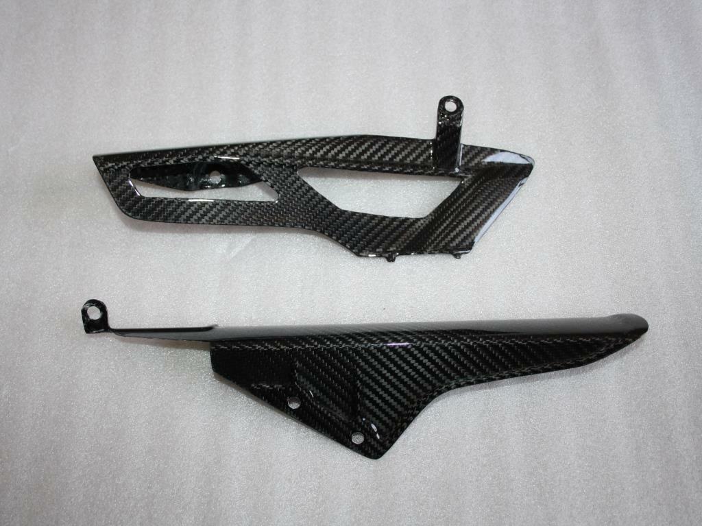 Passage de chaîne Suzuki GSXR 1000 2005 2006 en carbone brillant de prestige