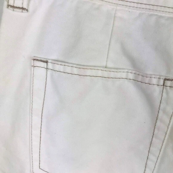 Boden Shorts Women Size 6 White Walking  - Image 4 of 4