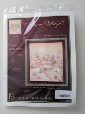 Kustom Krafts # 98267 Snow Village Counted Cross Stitch Kit  Unopened 