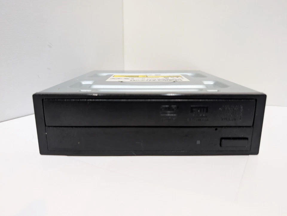 Toshiba Samsung DVD + Writer Model SH-216 - Image 2 of 4