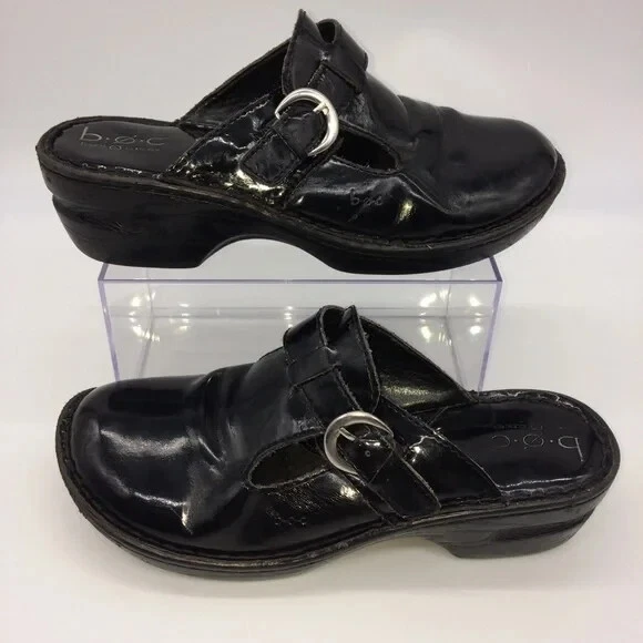Born Concept BOC Black Patent Leather Mules w Rubber Sole with Woodgrain Pattern
