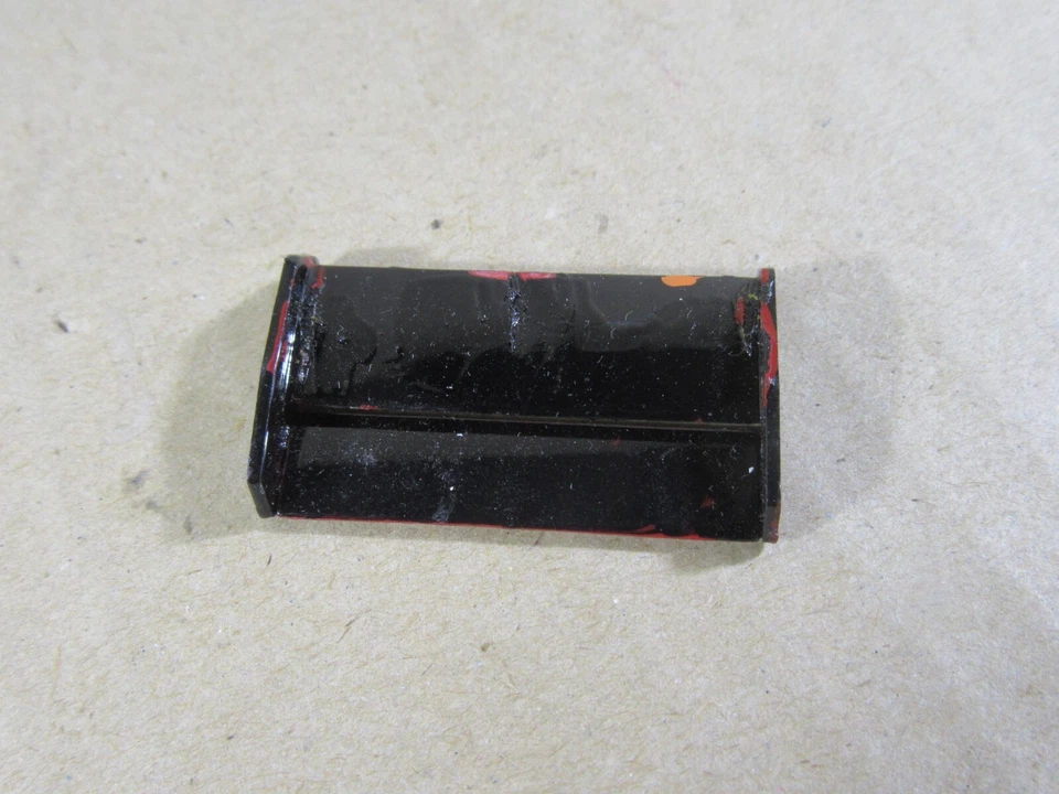 37U Vintage Alerón Plástico Bang Olufsen para 1974 F1 Surtees TS16/02 Repintado - Imagen 4 de 4