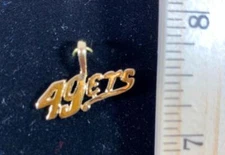 14KT GOLD PLATED SAN FRANCISCO 49ERS SPORTS TEAM NAME CHARM PENDANT USA SELLER