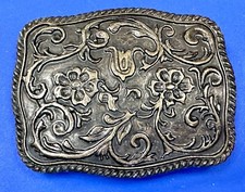 Floral Flower Pattern Tulip In Center Western Cowboy Belt Buckle