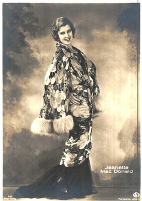Jeanette Macdonald    * Original Ross Luxusklasse Postkarte Postcard *  N- 618 e