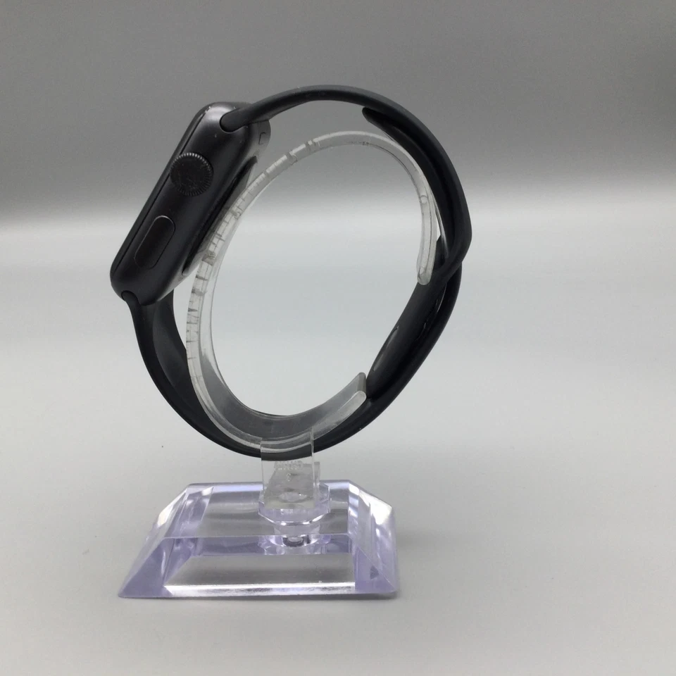 Apple Watch Series 3 Smart Watch Unisex 36mm Black LOCKED FOR PARTS REPAIR - Image 3 of 4