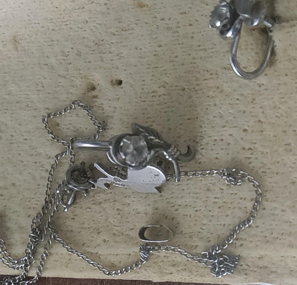 Picture 9 of 10
