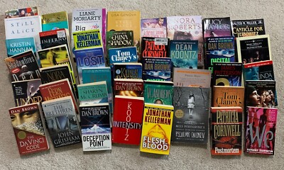 LOT OF 10 RANDOM BOOKS All Paperbacks Popular Authors Grisham, Picoult ...