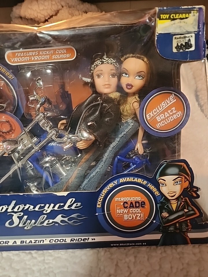 VTG NIB Rare BratzBoyz Motorcycle Style exclusive Bratz included 