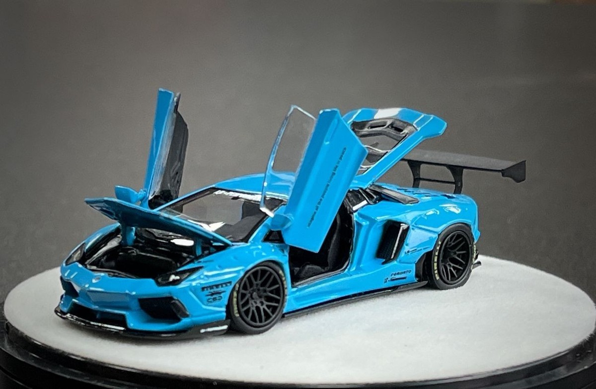 LAMBORGHINI AVENTADOR LBWK BB BLUE FULLY OPENING 1/64 DIECAST CAR