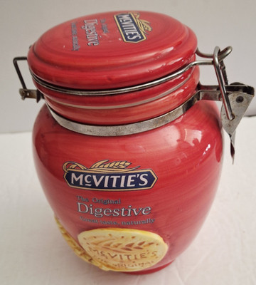 McVities Digestive Biscuit Barrel Traditional colors from McVities original pack