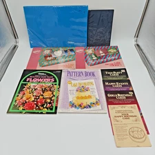 Wilton Cake Decorating Book / Practice Lot! Course 2&3, Patterns / Guides! Board