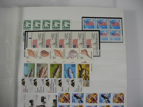 US &, Mint Face $300+, panes, accumulation of mostly MINT Stamps in a stock book - Picture 14 of 24