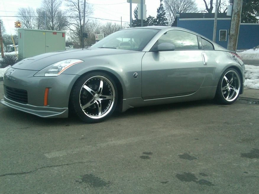 Muelles reductores Megan Racing para Nissan 350Z/Infinti G35 02-08 Foto 2 de 4