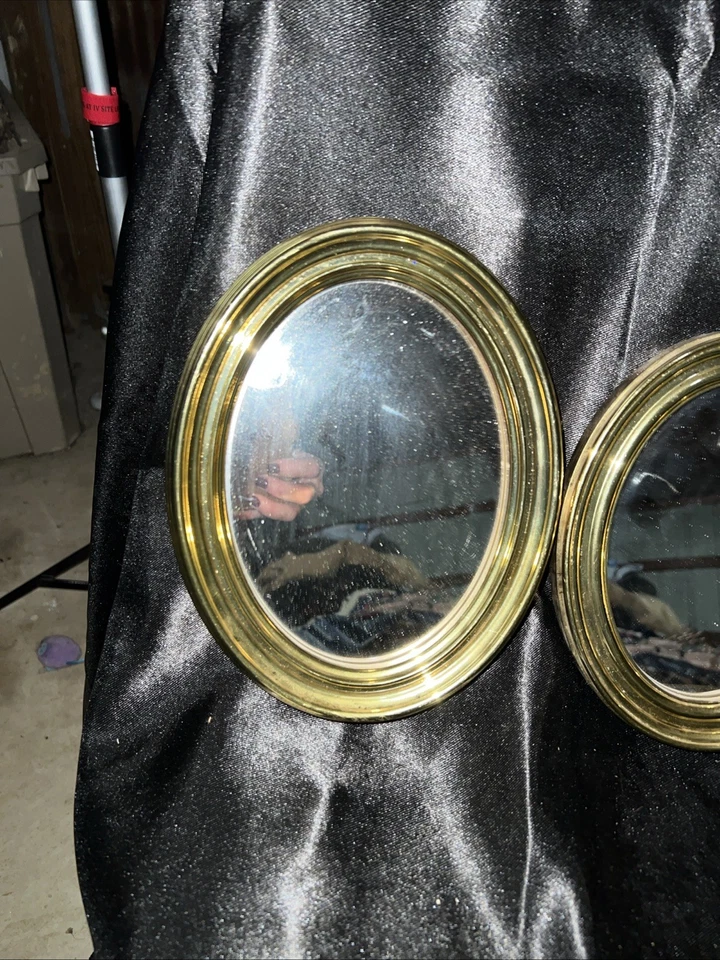 Juego de tres espejos colgantes de pared vintage para interiores de hogar Foto 2 de 4