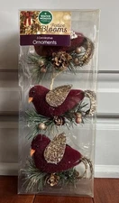 Winter Wonder Lane Burgundy Bird 3 Piece Ornament Set