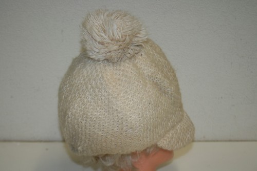 WOW Unique Large Oversized Women's Tan Beanie Visor Winter Skiing Good Fair - Picture 5 of 11