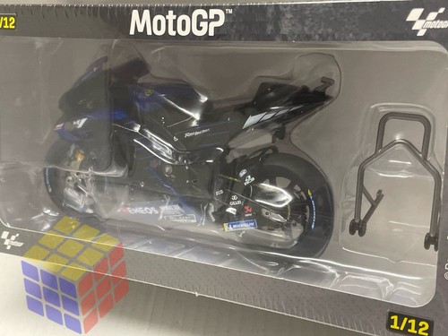 ☆ YAMAHA YZR-M1 • MOTO GP 2021 • FABIO QUARTARARO #20 (Escala 1:12) Ixo, Altaya - Imagen 6 de 12