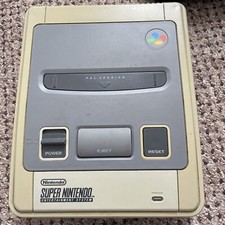 SNES Konsole (SNES) - Gratis Tracked 48 Post