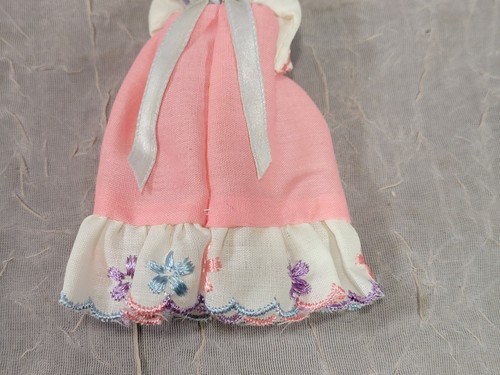 Vtg Handmade Clothes-Pin Doll Ornament White Blouse Pink Skirt Blonde Hair 4" - Picture 7 of 8