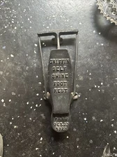 Griffin Self Shine Foot Rest