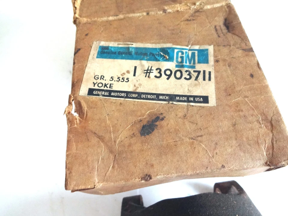 НОВЫЙ ИЗ СТАРЫХ ЗАПАСОВ 1967-1968 CHEVY ПИКАП C10 C20 ПОЛНЫЙ ПРИВОД U-JOINT YOKE, РЕДКИЙ СТАРЫЙ НОВЫЙ ИЗ СТАРЫХ ЗАПАСОВ! - Изображение 4 из 4