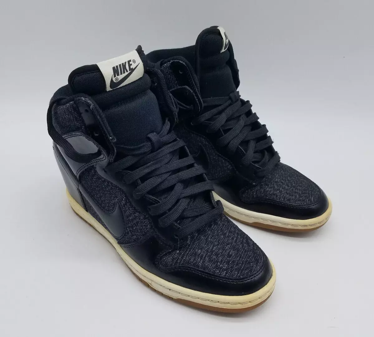Women's dunk sky top high size 11