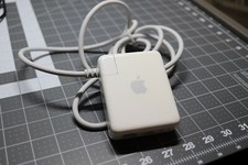 Apple AirPort Express 802.11n Wi-Fi Base Station Model A1264