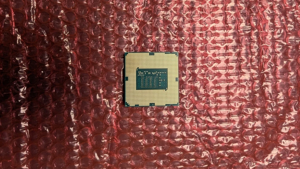 Intel® Core™ i5-4690K Processor 6M Cache, up to 3.90 GHz - Image 2 of 2