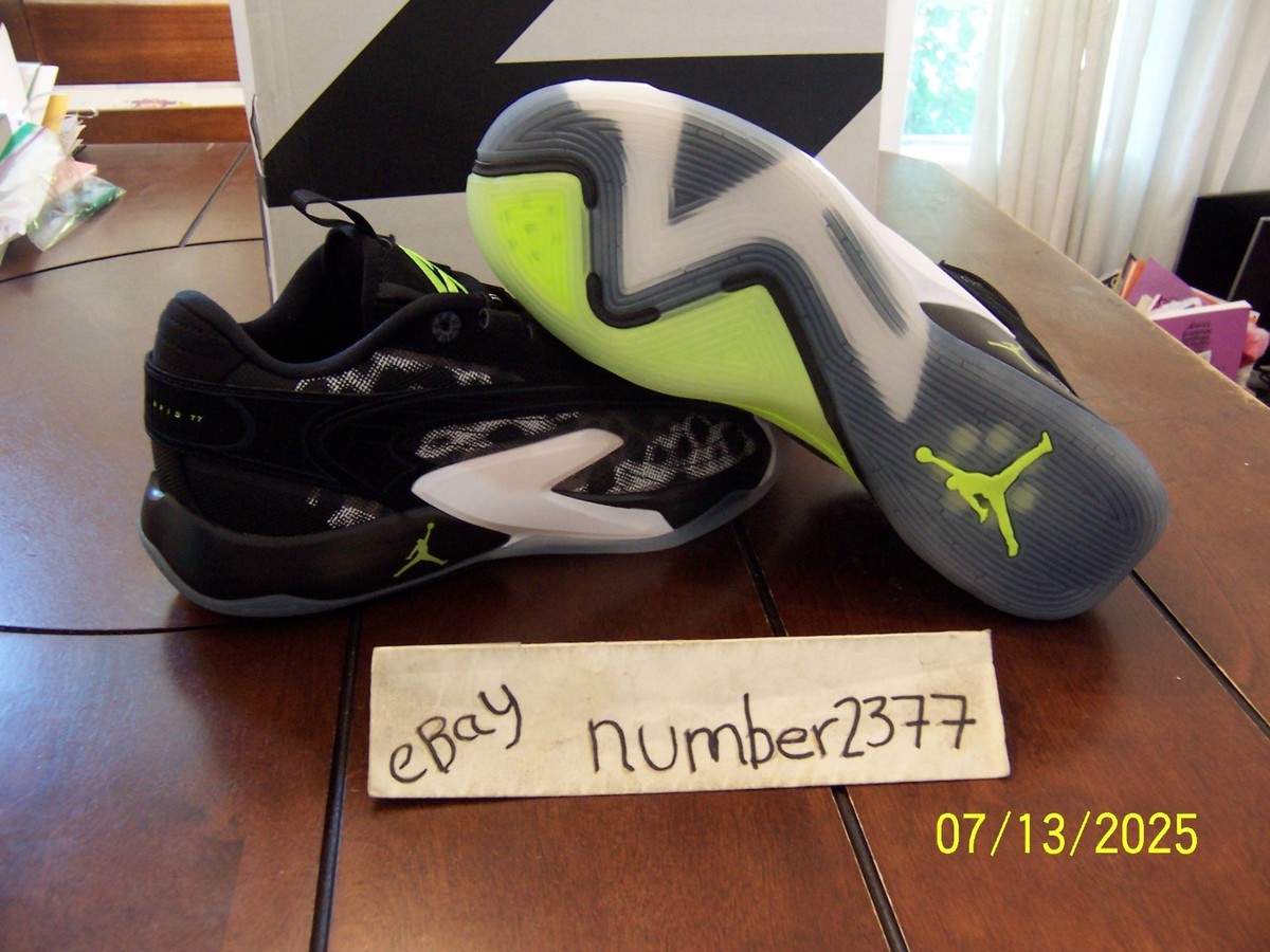 【処分価格】 Nike Jordan Luka 2 Black Volt Nike Air Jordan Luka 2 Black/White-Volt Sneakers DX8733-017