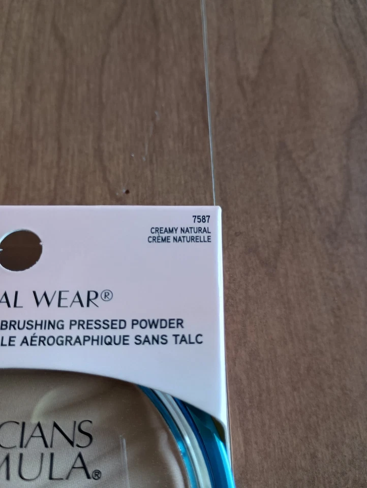 Physicians Formula Mineral Wear Women's Talc-Free Pressed Powder Creamy Natural  - Image 2 of 4