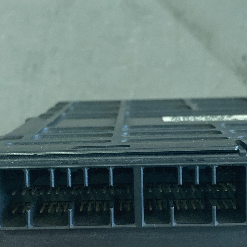 Mitsubishi Eclipse 2001 ECU/cilindro de bloqueo/llave MR578508 Foto 4 de 4