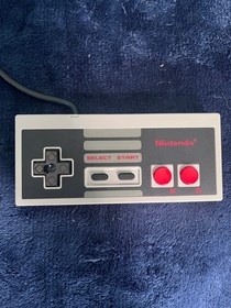 Nes Nintendo Console w/ Power Pad, 8 Nes Games Lot, 1 Controller, Zapper Bundle