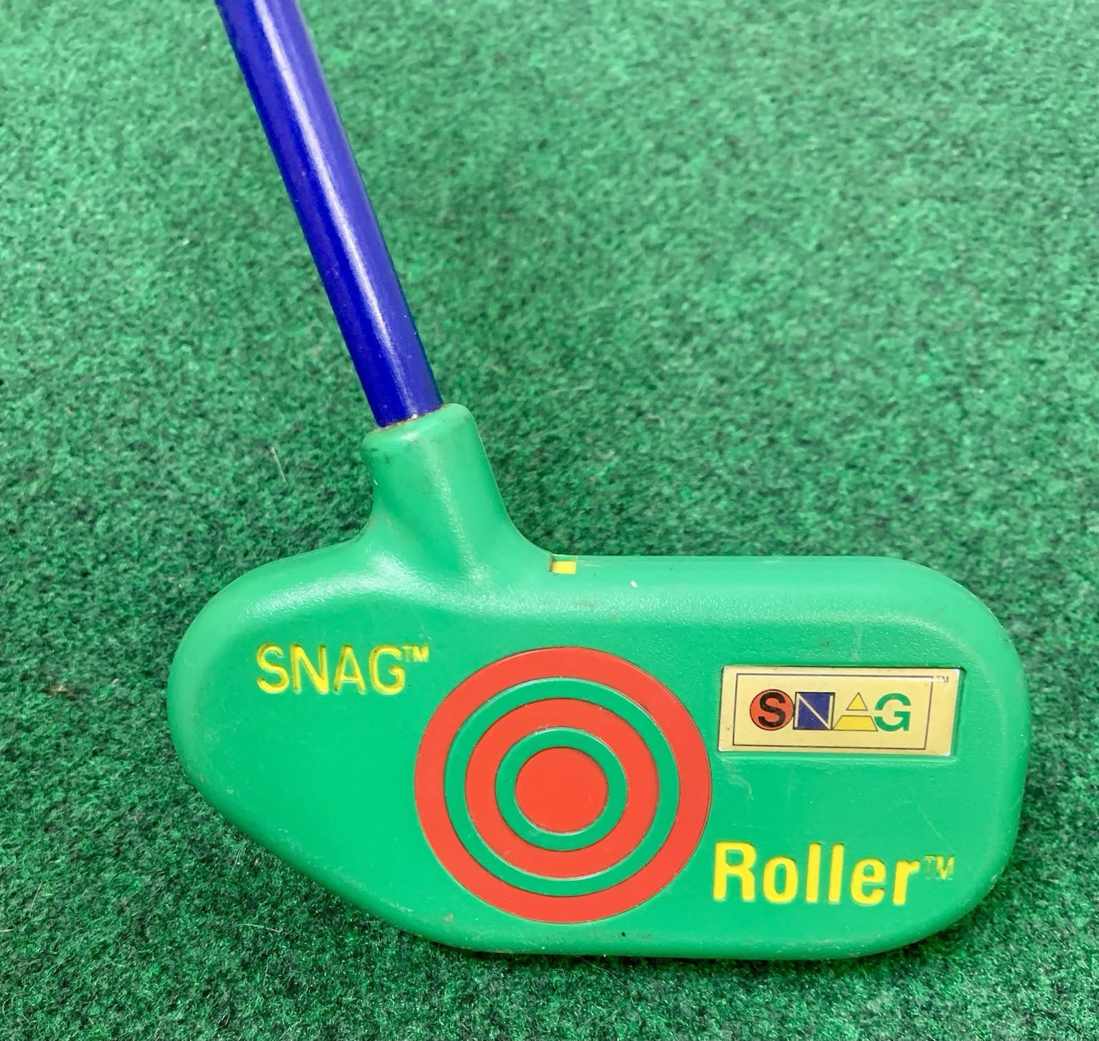 Club Right Hand Roller Putter Green 25&rdquo;