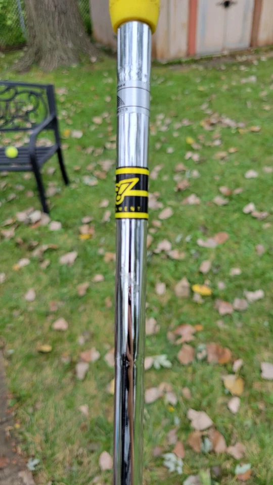 Yes! C-Groove Donna Golf Putter 34 In Mens RH - Image 4 of 4