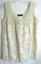 Karen Kane Beige Floral Embroidered Crochet Scoop Neck Sleeveless Shirt M EUC