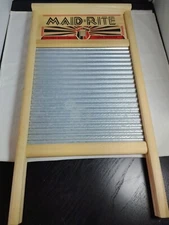 Maid-Rite 2072 Family Size Columbus Washboard 12-7/16 x 23-3/4 in.