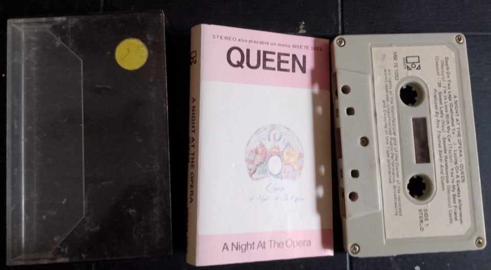 QUEEN A Night At The Opera CASSETTE Freddie Mercury Bohemian Rhapsody 1975 - Image 2 of 4