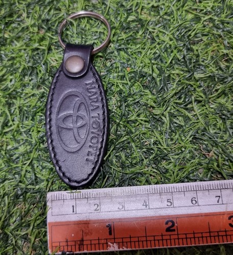 Llavero de cuero raro JDM Toyota NARA TOYOPET de colección - Imagen 3 de 8
