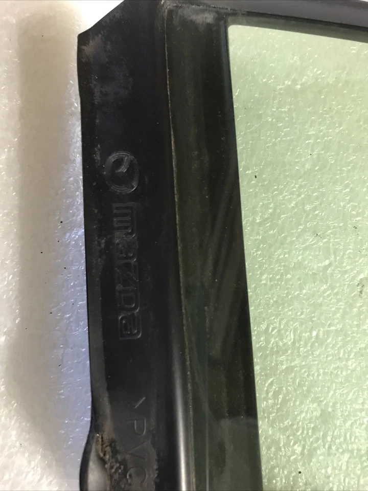 MAZDA 6 2014-2021 LADO DEL CONDUCTOR IZQUIERDO PUERTA TRASERA CUARTO VENTANA VENTILACIÓN VIDRIO OEM Foto 3 de 4