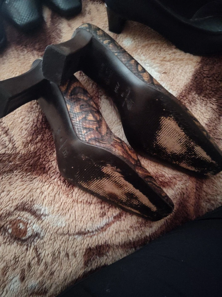 De Colección Via Spiga Tacones Talla 7.5M Y2K Años 90 Marrón Pitón Cuero Puntera Cuadrada Grueso Foto 4 de 4