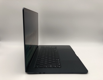 Apple MacBook Air 2023 15