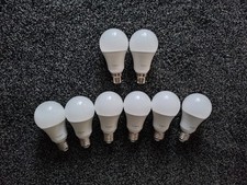 8 TP-LINK TAPO L530B Smart Wi-Fi Light Bulb - Multicolor 6 E27 & 2 B22